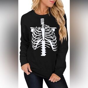 NWOT 💀 *GLOW-IN-THE-DARK* Skeleton Tee (M)